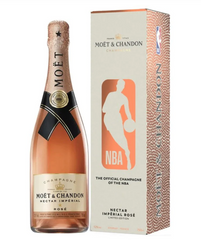 Moet & Chandon Display Greatness Under Pressure Official